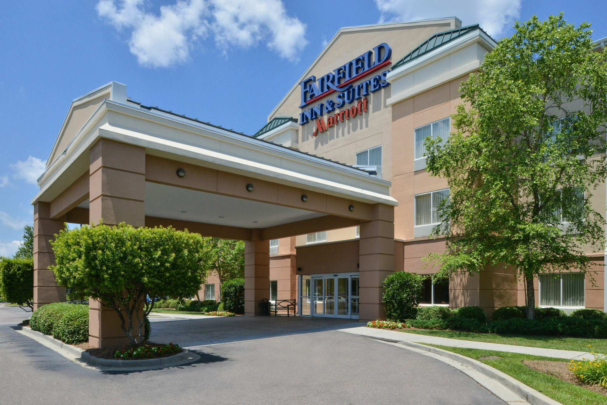 Fairfield Inn And Suites Charleston North/University Area North Charleston Exterior photo